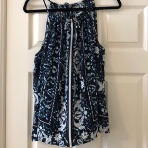 NY & Co SoHo flowy tank